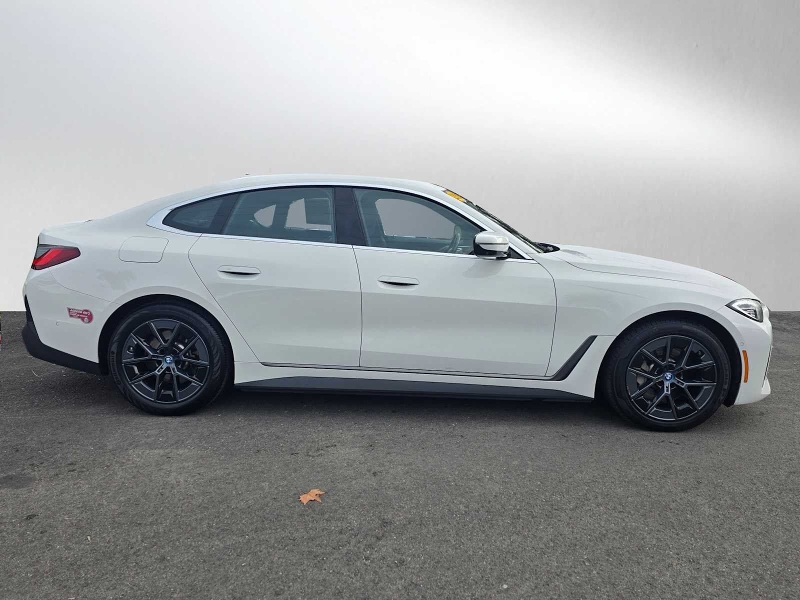 2024 BMW i4 xDrive40